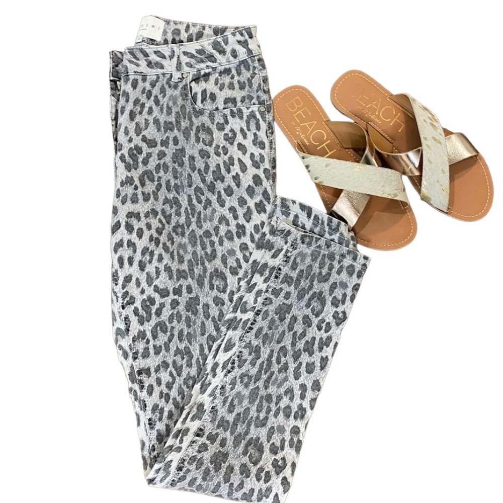 Gray and black animal print skinny jeans-Damsel in a dress  US Size 6 grunge2.0